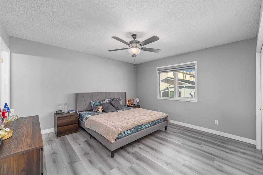 14 Coral Sands Place Ne, Calgary, AB - Indoor Photo Showing Bedroom