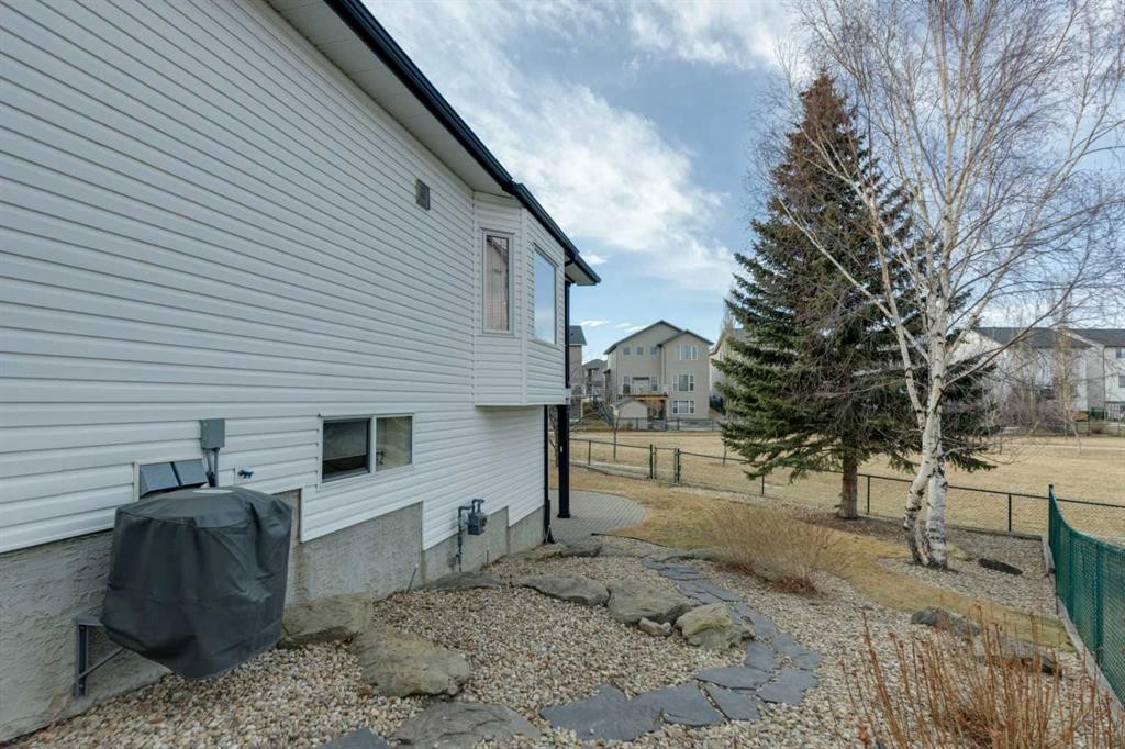 232 Springmere Place, Chestermere, AB - Outdoor With Exterior