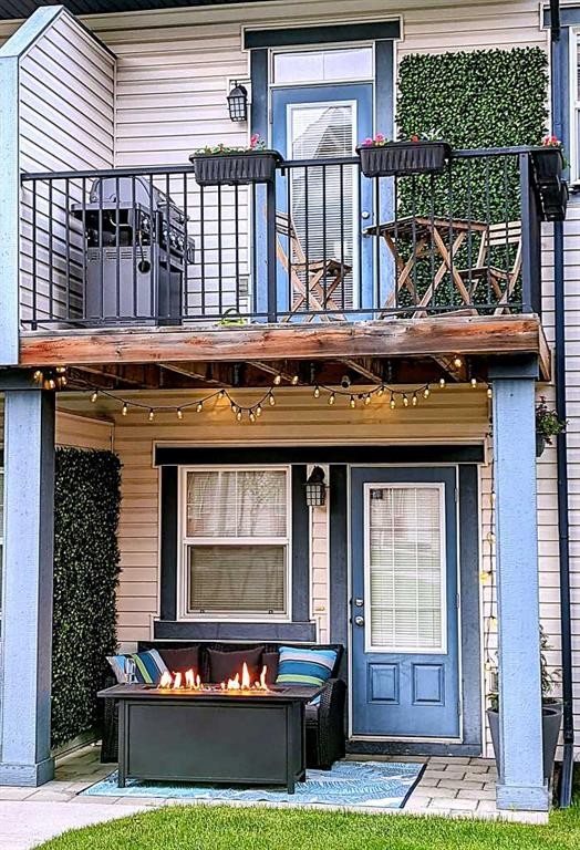221 New Brighton Row Se, Calgary, AB - Outdoor