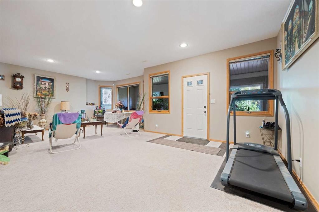16 Arbour Estates View Nw, Calgary, AB - Indoor