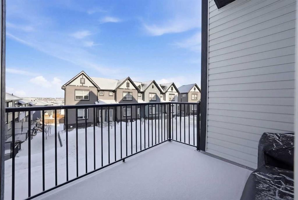 66 Evanscrest Manor Nw, Calgary, AB - Outdoor With Exterior