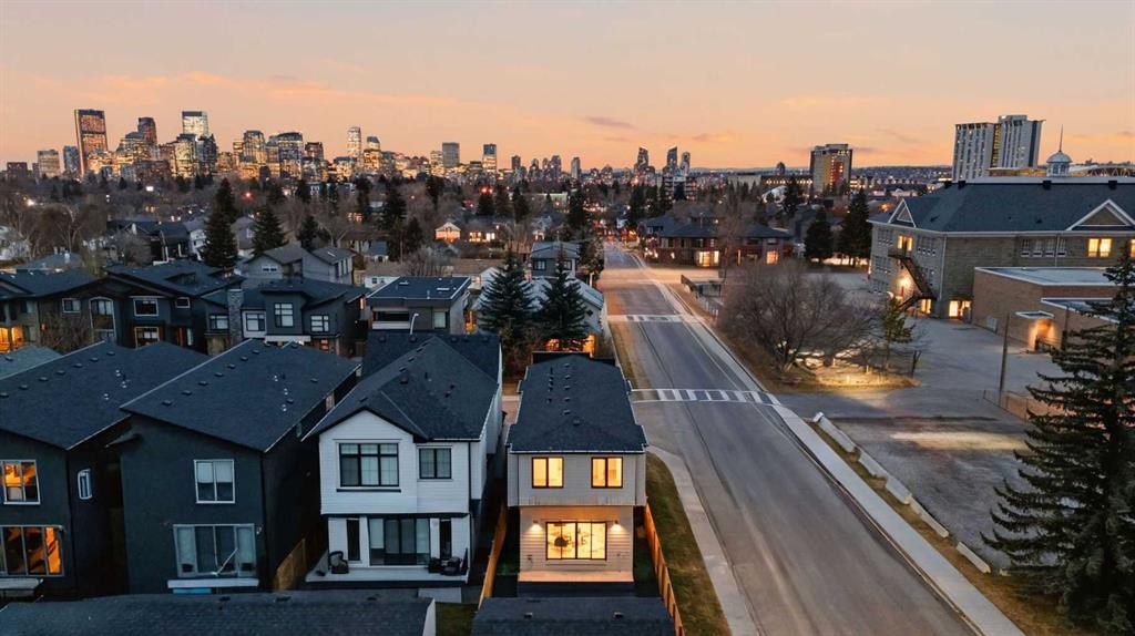 926 21 Avenue Nw, Calgary, AB - Outdoor