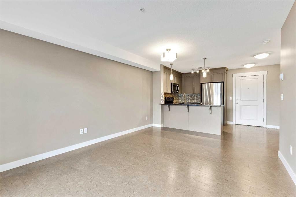 1302-155 Skyview Ranch Way Ne, Calgary, AB - Indoor Photo Showing Kitchen