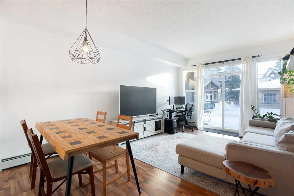 1116-211 Aspen Stone Boulevard Sw, Calgary, AB - Indoor