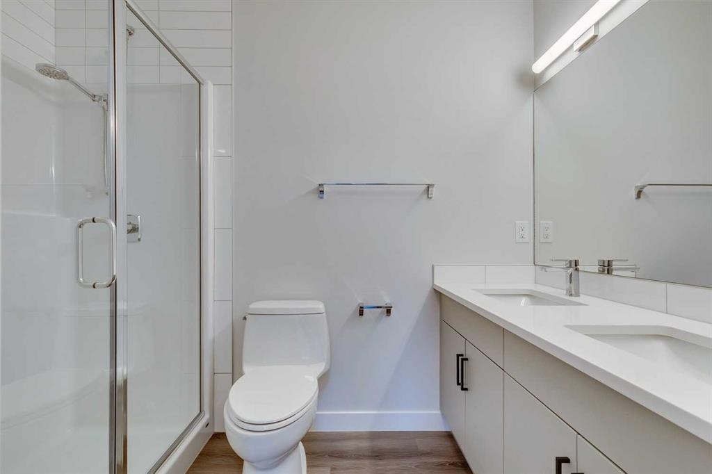 113-55 Wolf Hollow Crescent Se, Calgary, AB - Indoor Photo Showing Bathroom