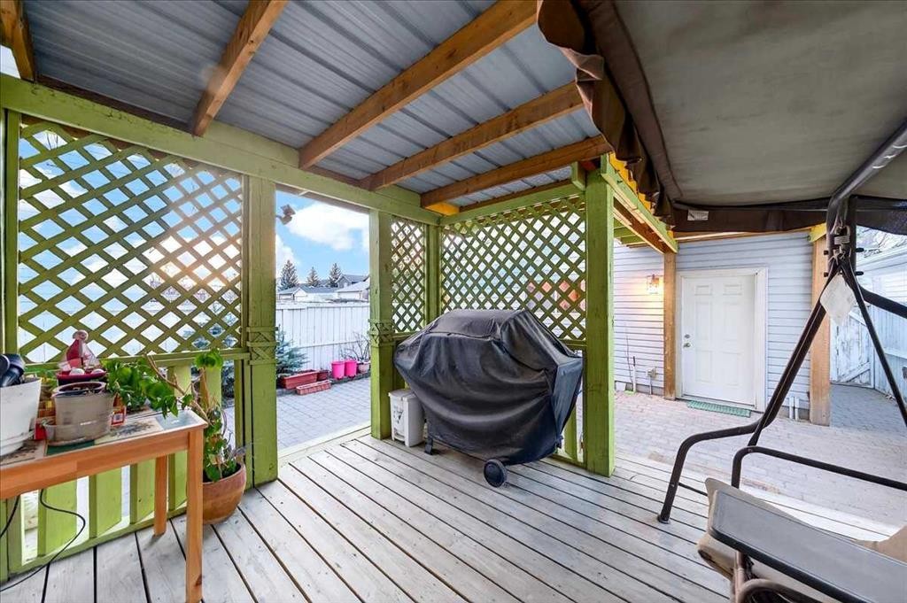 262 Martindale Boulevard Ne, Calgary, AB - Outdoor With Deck Patio Veranda With Exterior