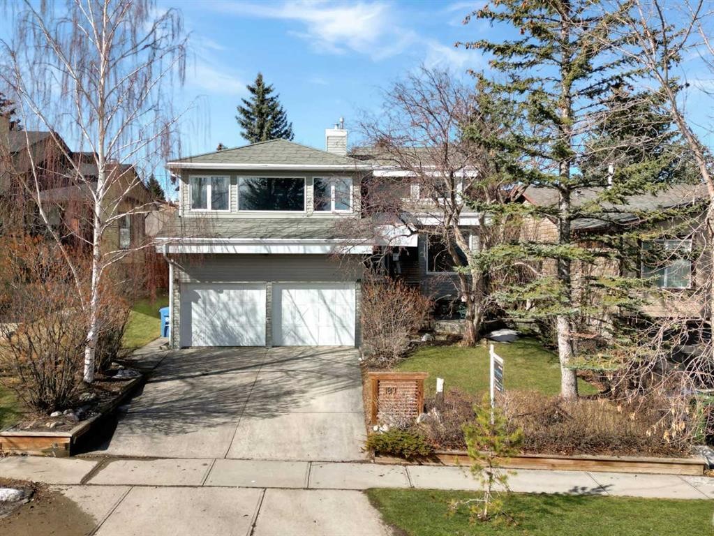 188 Bernard Drive Nw, Calgary, AB - Outdoor