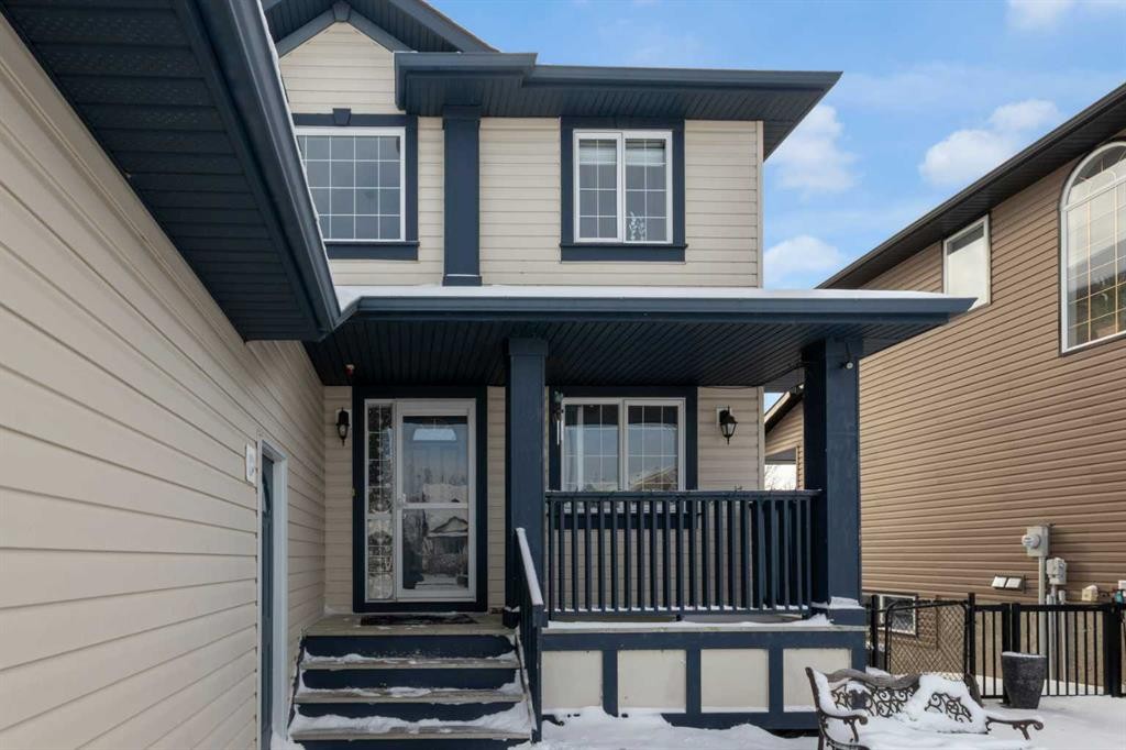 111 Hillview Road, Strathmore, AB - Outdoor With Deck Patio Veranda