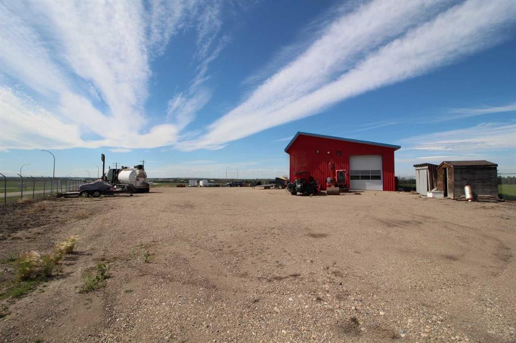 3208 52 Avenue, Innisfail, AB