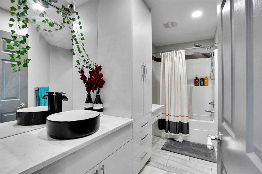 91 Copperstone Gate Se, Calgary, AB - Indoor