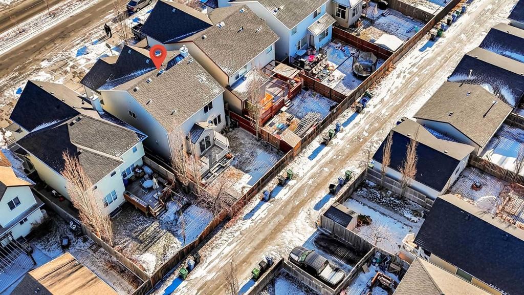 91 Copperstone Gate Se, Calgary, AB - Photo Showing Other Room