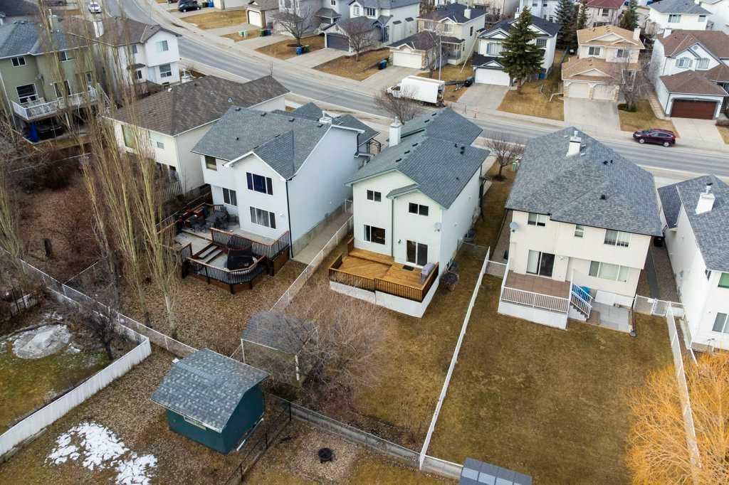 11185 Hidden Valley Drive Nw, Calgary, AB - Outdoor