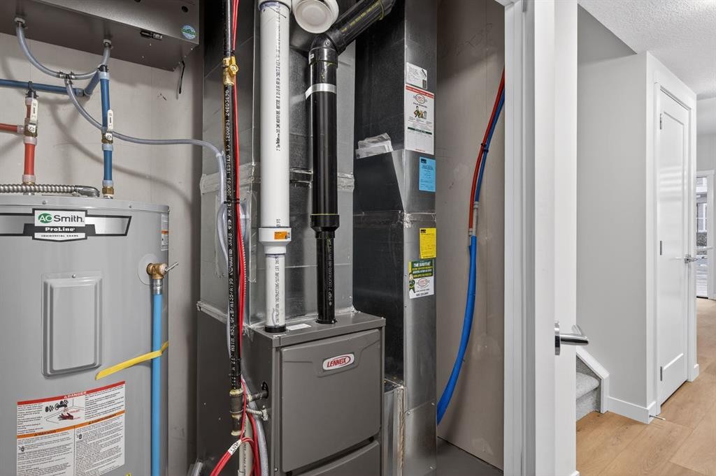 203-400 Belmont Street Sw, Calgary, AB - Indoor Photo Showing Basement