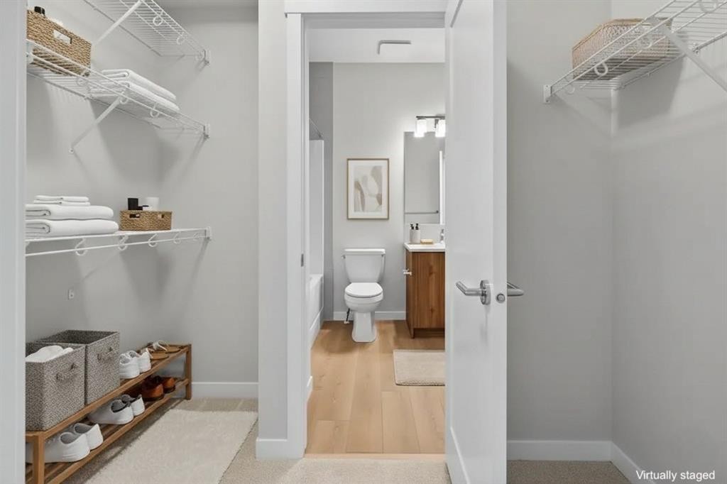 203-400 Belmont Street Sw, Calgary, AB - Indoor With Storage