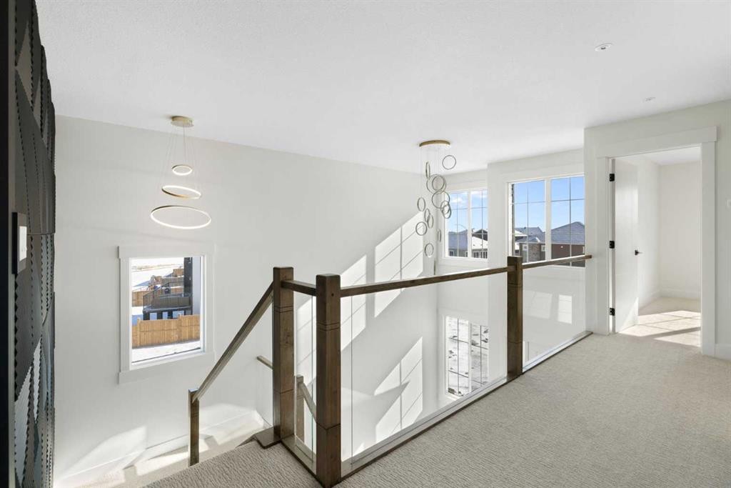 65 Lakes Estates Circle, Strathmore, AB - Indoor Photo Showing Other Room