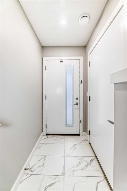 112 Evanscrest Square Nw, Calgary, AB - Indoor Photo Showing Other Room