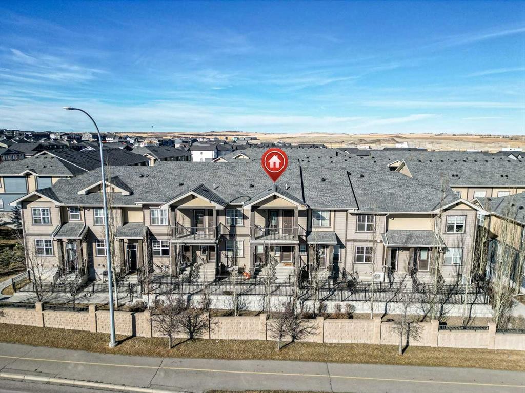 165 Evanscrest Gardens Nw, Calgary, AB - Outdoor With Facade