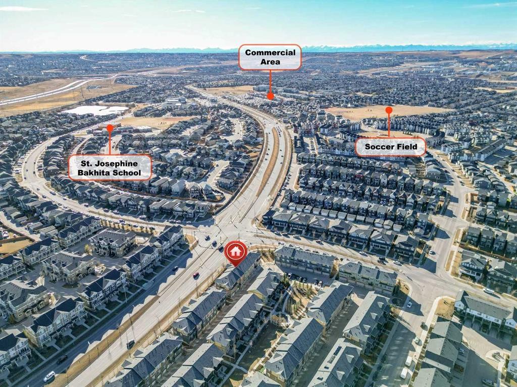 165 Evanscrest Gardens Nw, Calgary, AB - Outdoor With View