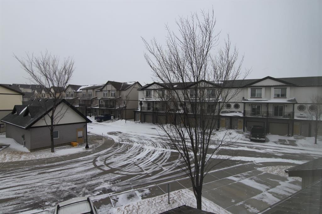 337 Copperpond Landing Se, Calgary, AB - Outdoor