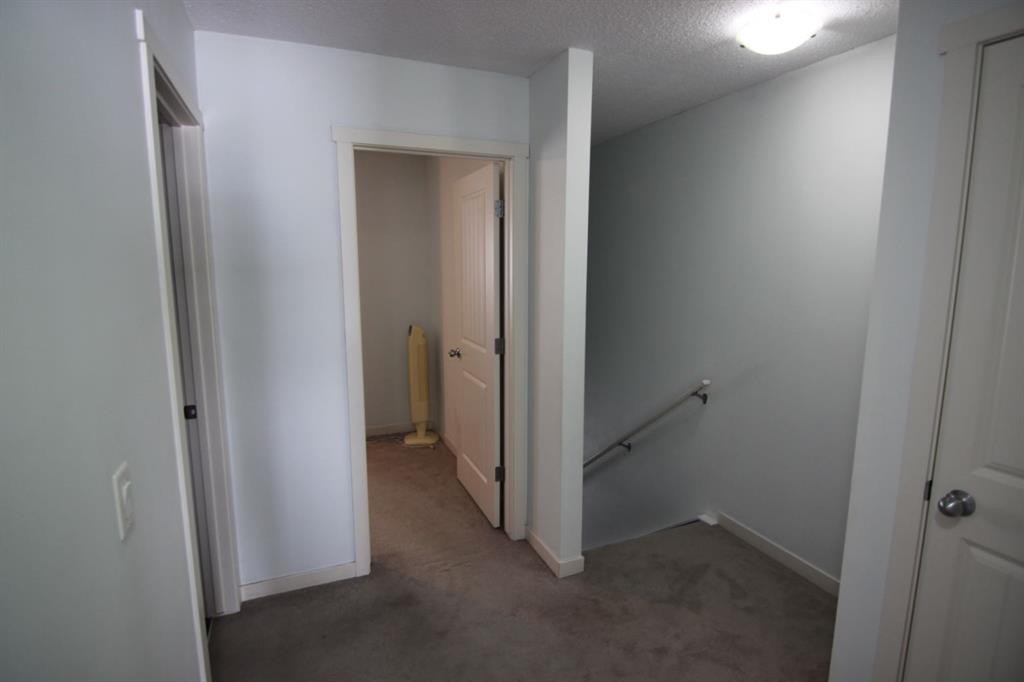 337 Copperpond Landing Se, Calgary, AB - Indoor Photo Showing Other Room