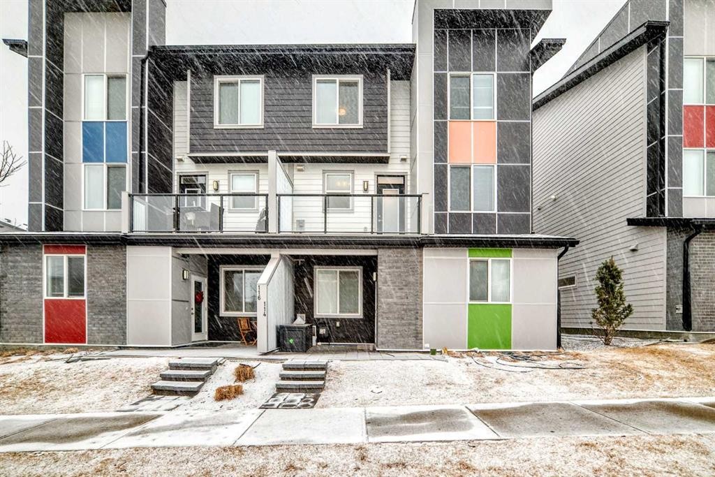 202-245 Redstone Walk Ne, Calgary, AB - Outdoor With Balcony With Facade