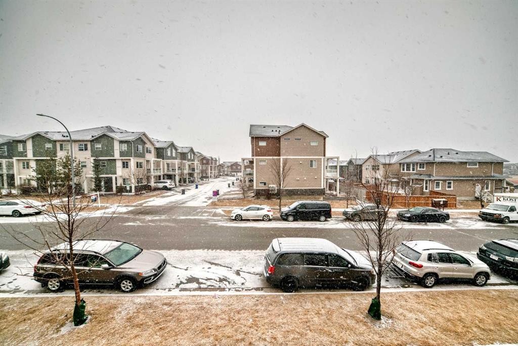 202-245 Redstone Walk Ne, Calgary, AB - Outdoor