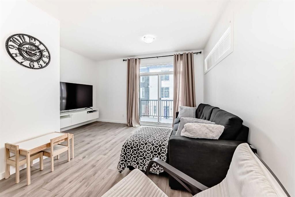 76 Walgrove Common Se, Calgary, AB - Indoor