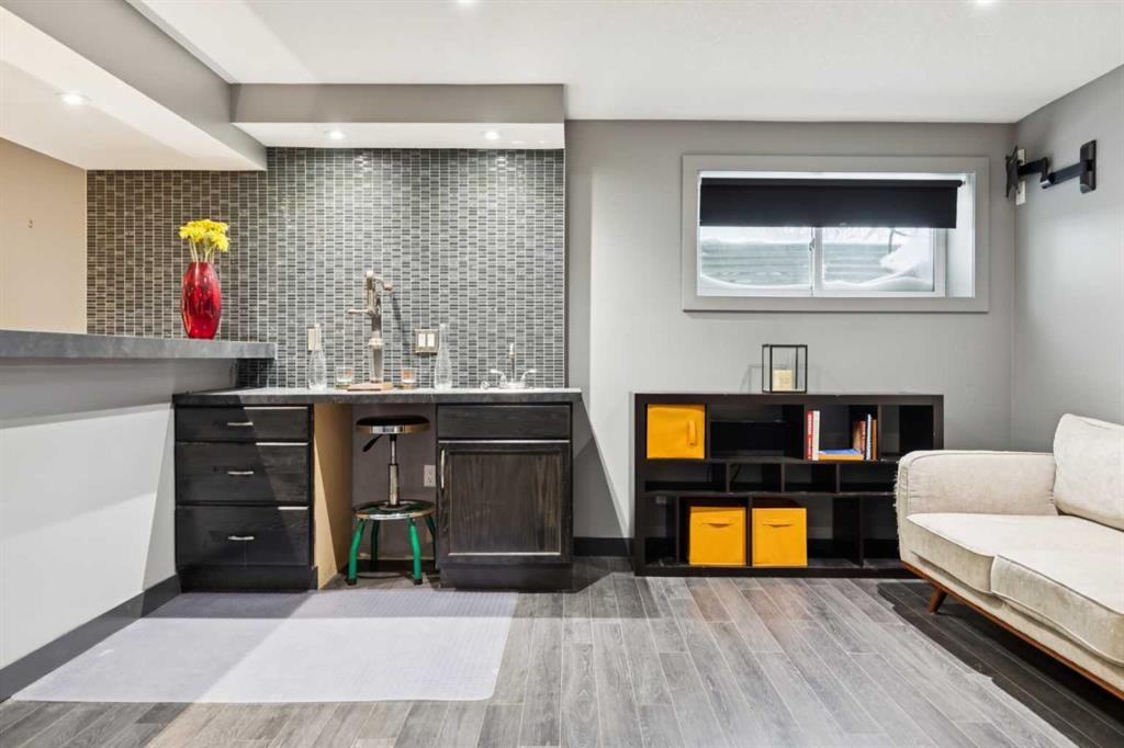 231 Prestwick Point Se, Calgary, AB - Indoor