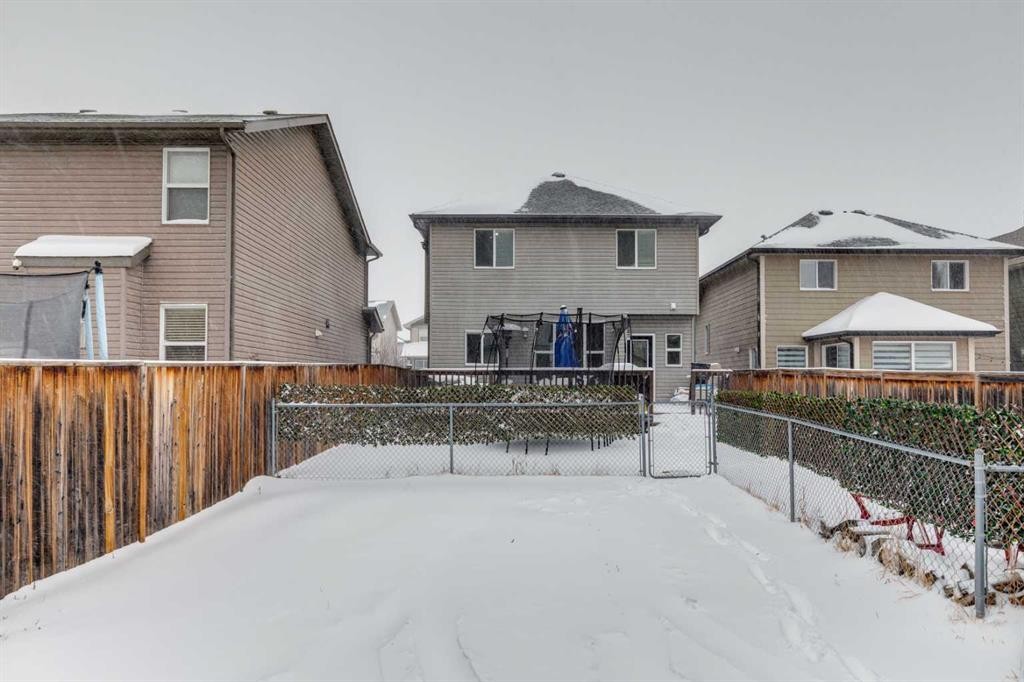 231 Prestwick Point Se, Calgary, AB - Outdoor With Exterior