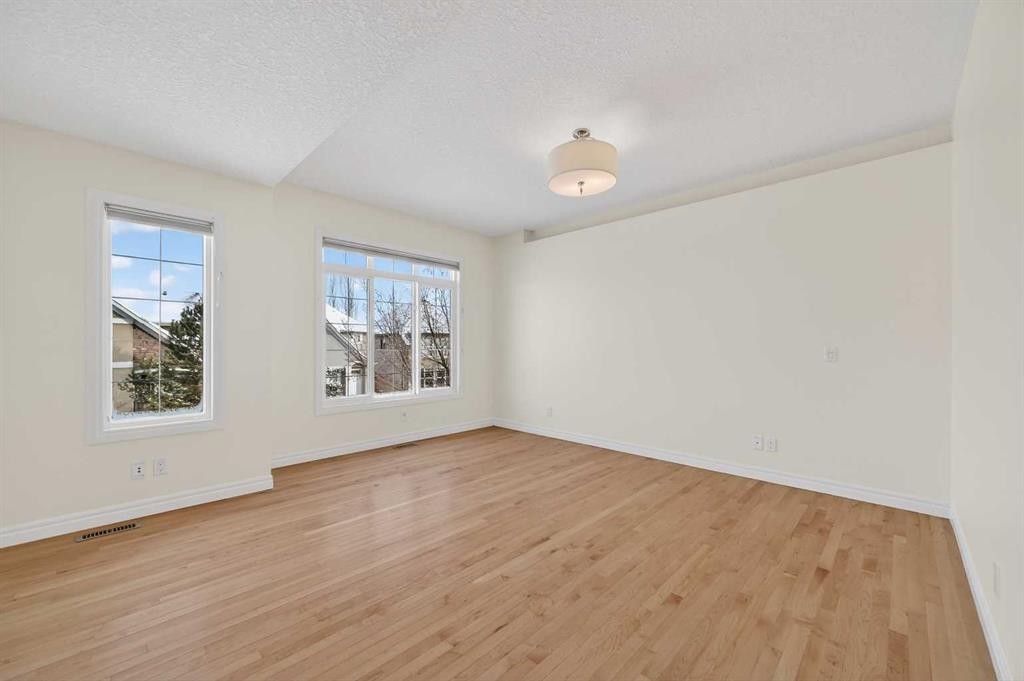 182 Cranarch Place Se, Calgary, AB - Indoor Photo Showing Other Room
