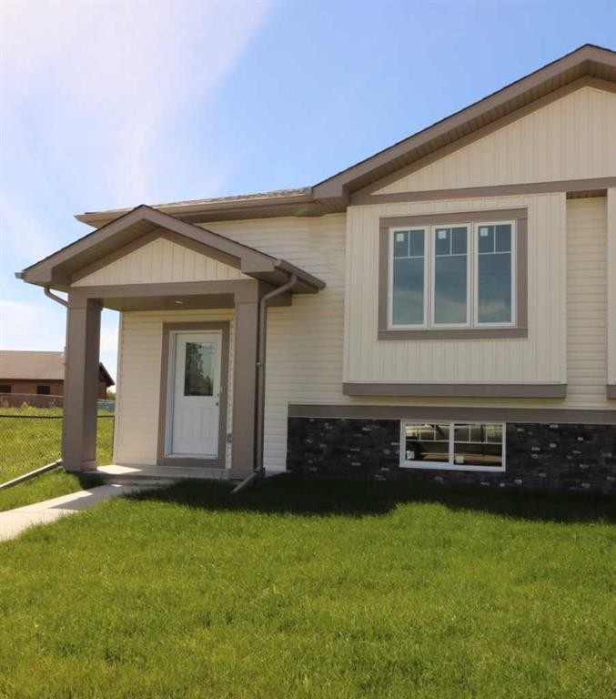 447 Henricks Drive, Irricana, AB