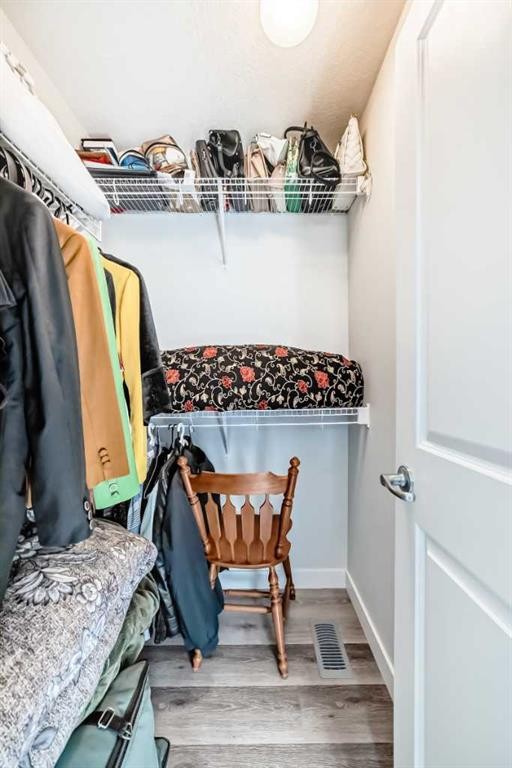 30 Evanscrest Park Nw, Calgary, AB - Indoor With Storage