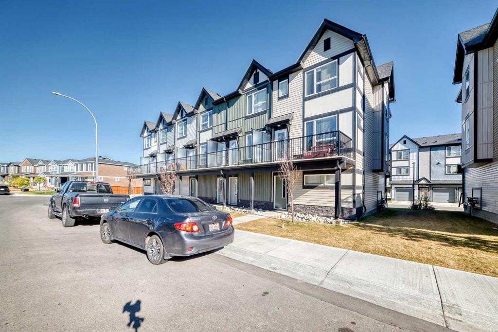 30 Evanscrest Park Nw, Calgary, AB - Outdoor