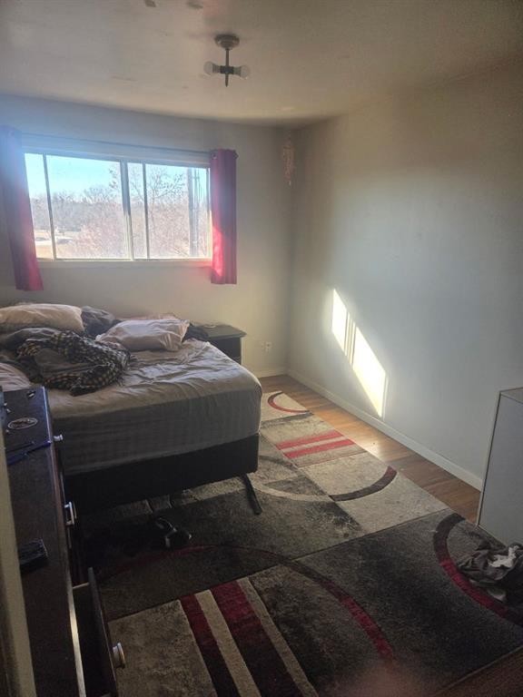 5 Deermeade Road, Calgary, AB - Indoor Photo Showing Bedroom