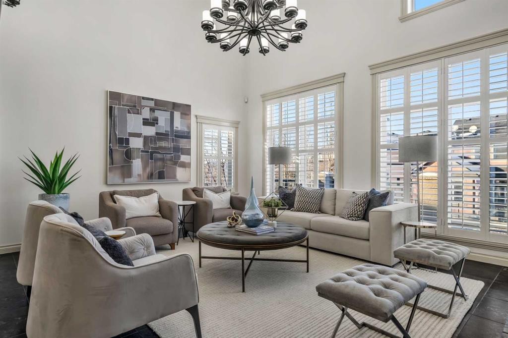 151 Mahogany Bay Se, Calgary, AB - Indoor Photo Showing Living Room