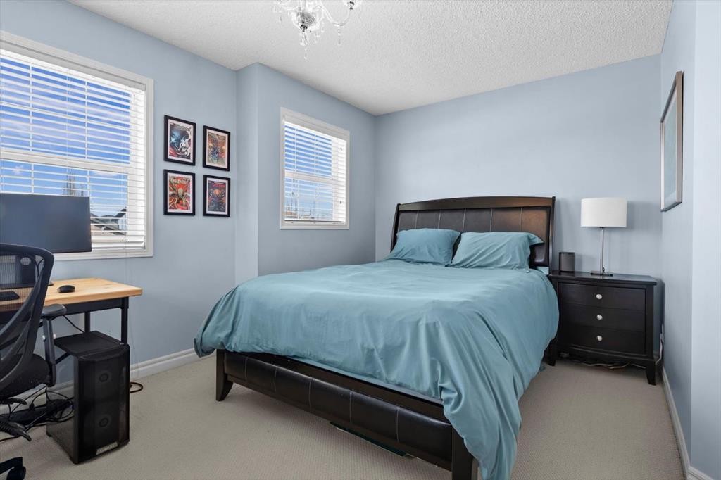 800 Prestwick Circle Se, Calgary, AB - Indoor Photo Showing Bedroom