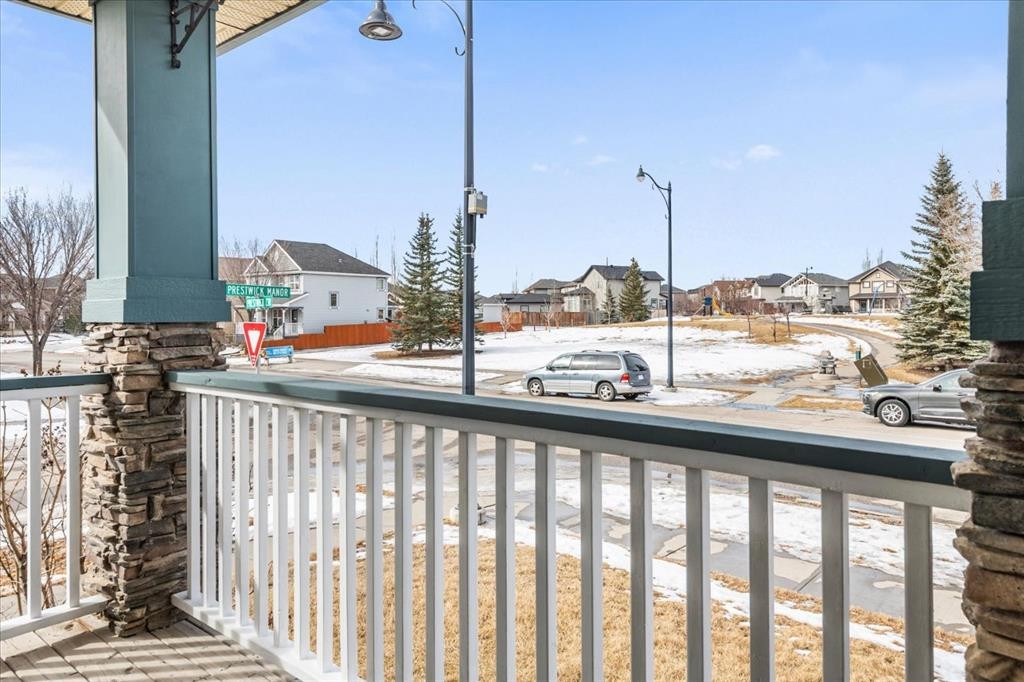 800 Prestwick Circle Se, Calgary, AB - Outdoor