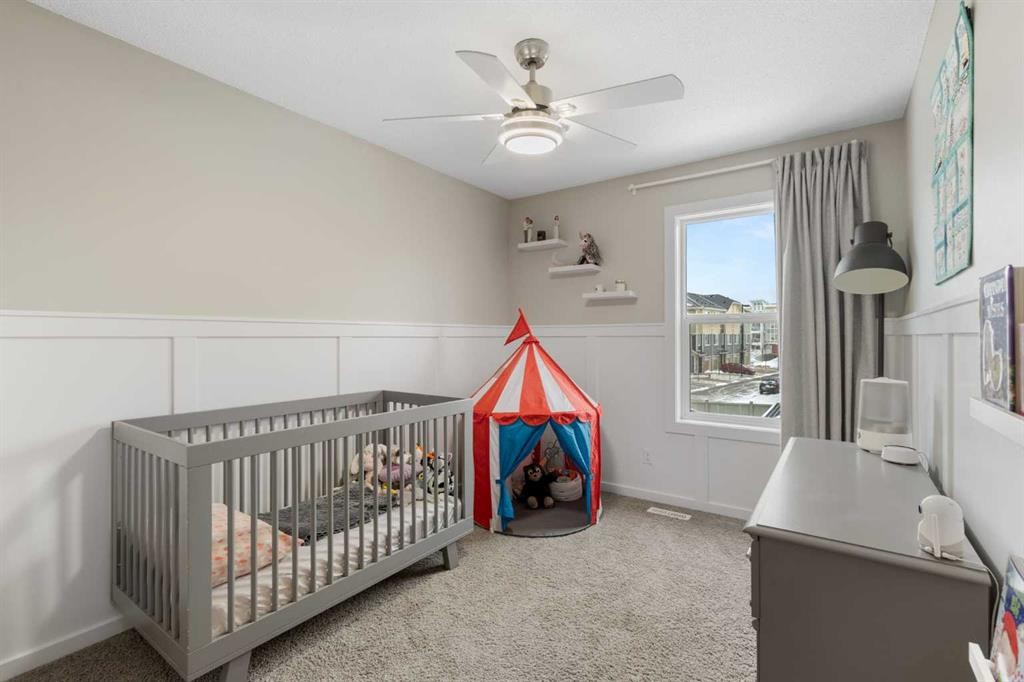 41 Marquis Common Se, Calgary, AB - Indoor Photo Showing Bedroom