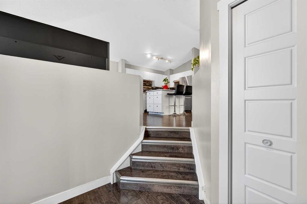 312 Martin Crossing Way Ne, Calgary, AB - Indoor Photo Showing Other Room