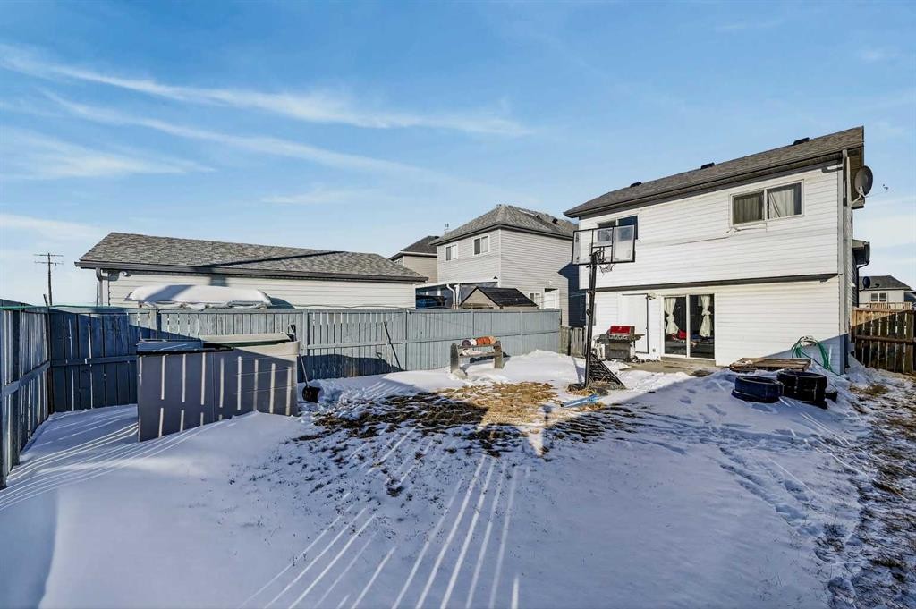 312 Martin Crossing Way Ne, Calgary, AB - Outdoor