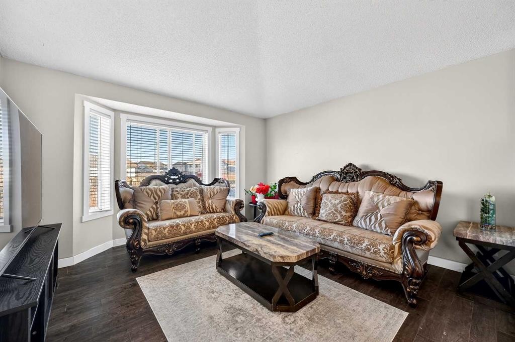 312 Martin Crossing Way Ne, Calgary, AB - Indoor Photo Showing Living Room