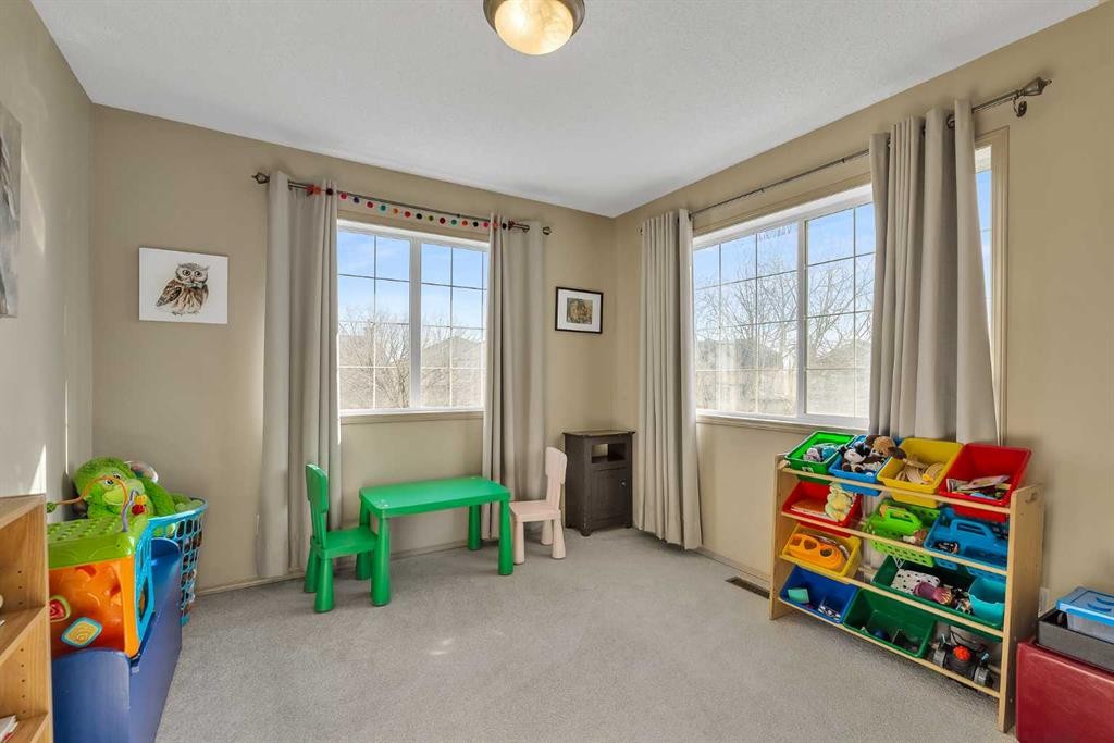 97 Everwillow Close Sw, Calgary, AB - Indoor