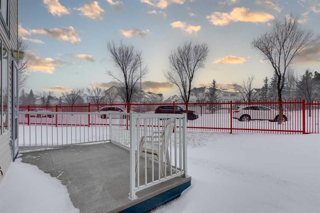 153 Rocky Ridge Court Nw, Calgary, AB - Outdoor