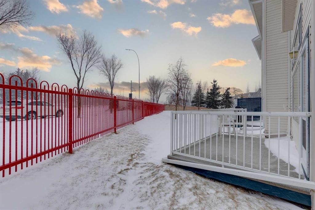 153 Rocky Ridge Court Nw, Calgary, AB - Outdoor