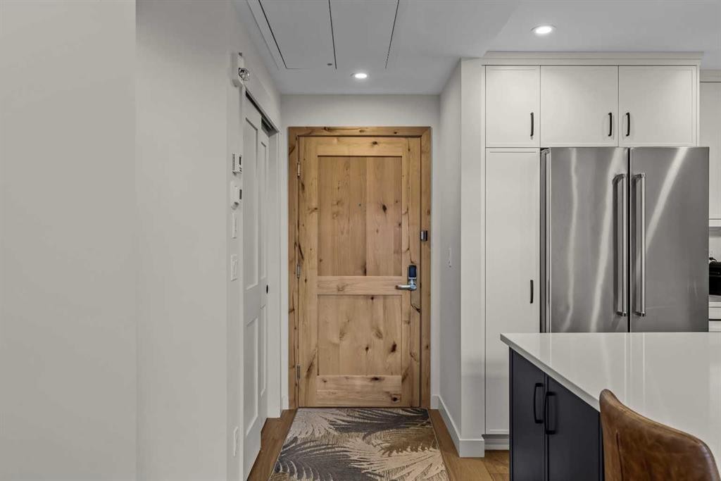 402-1315 Spring Creek Gate, Canmore, AB - Indoor