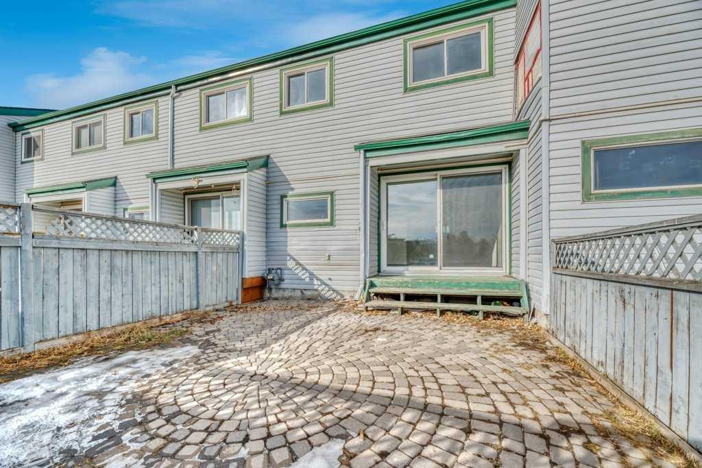 29-131 Templehill Drive Ne, Calgary, AB - Outdoor With Deck Patio Veranda With Exterior