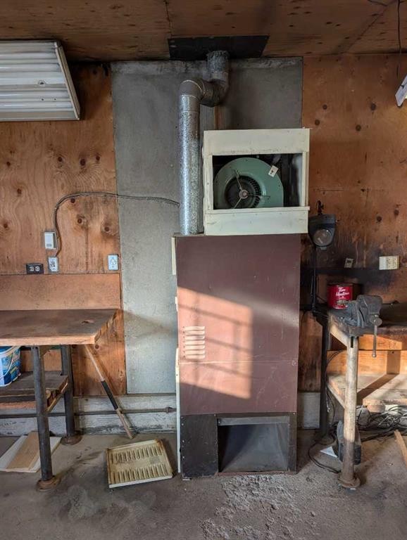 7504 39 Avenue Nw, Calgary, AB