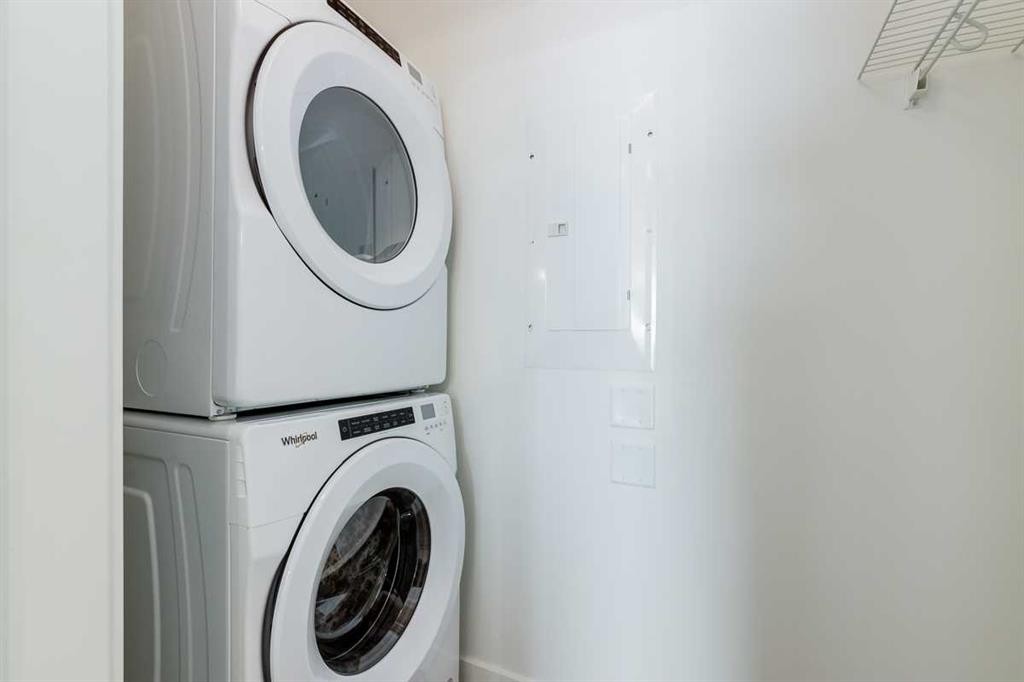 4111-200 Seton Circle Se, Calgary, AB - Indoor Photo Showing Laundry Room