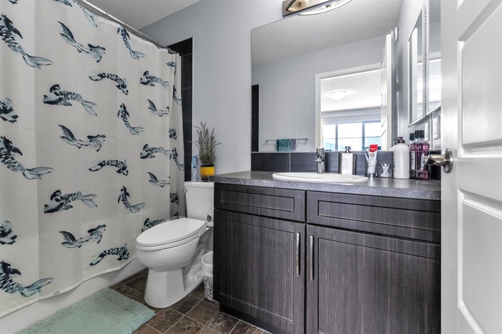 281 Cornerstone Passage Ne, Calgary, AB - Indoor Photo Showing Bathroom