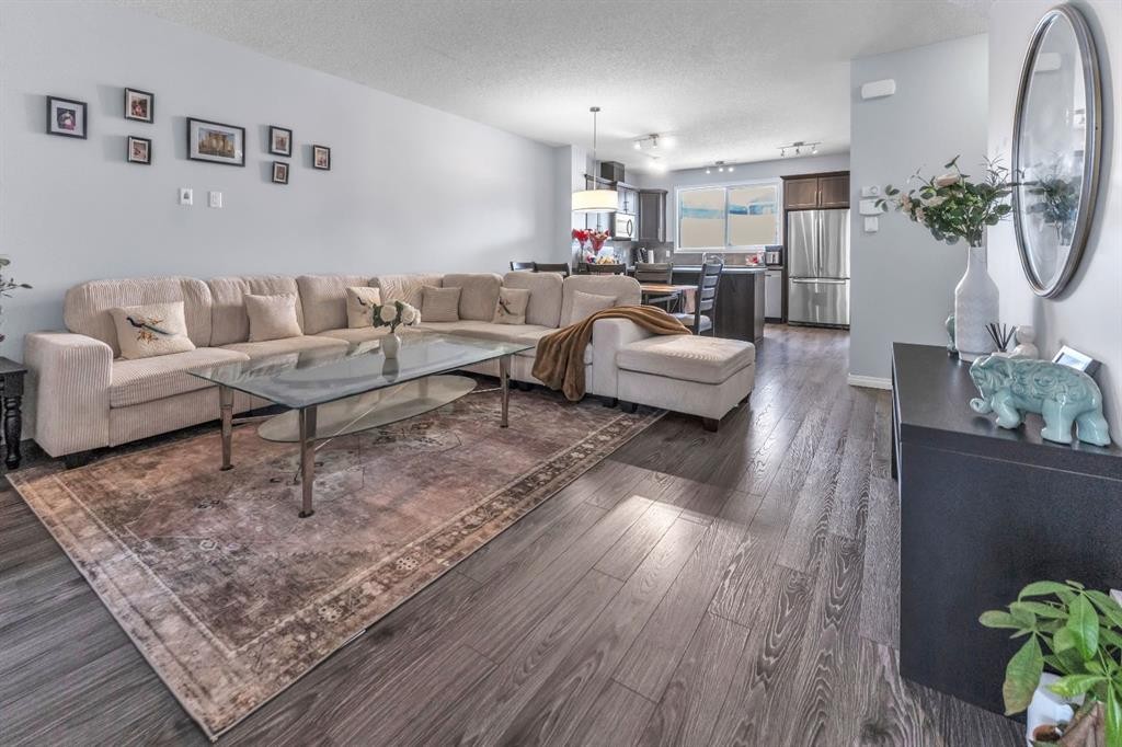 281 Cornerstone Passage Ne, Calgary, AB - Indoor Photo Showing Living Room